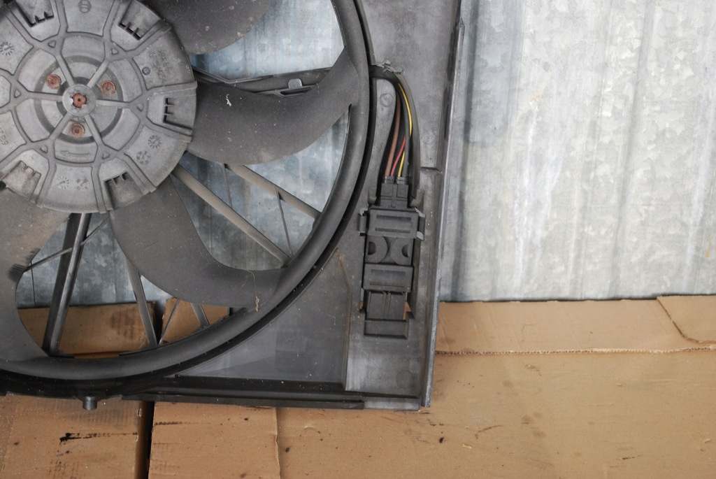 фото №14, Вентилятор корпус bmw e60 3.0d 7801657