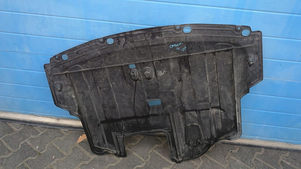 фото №1, Kia carens 2012- плита захист pod двигун