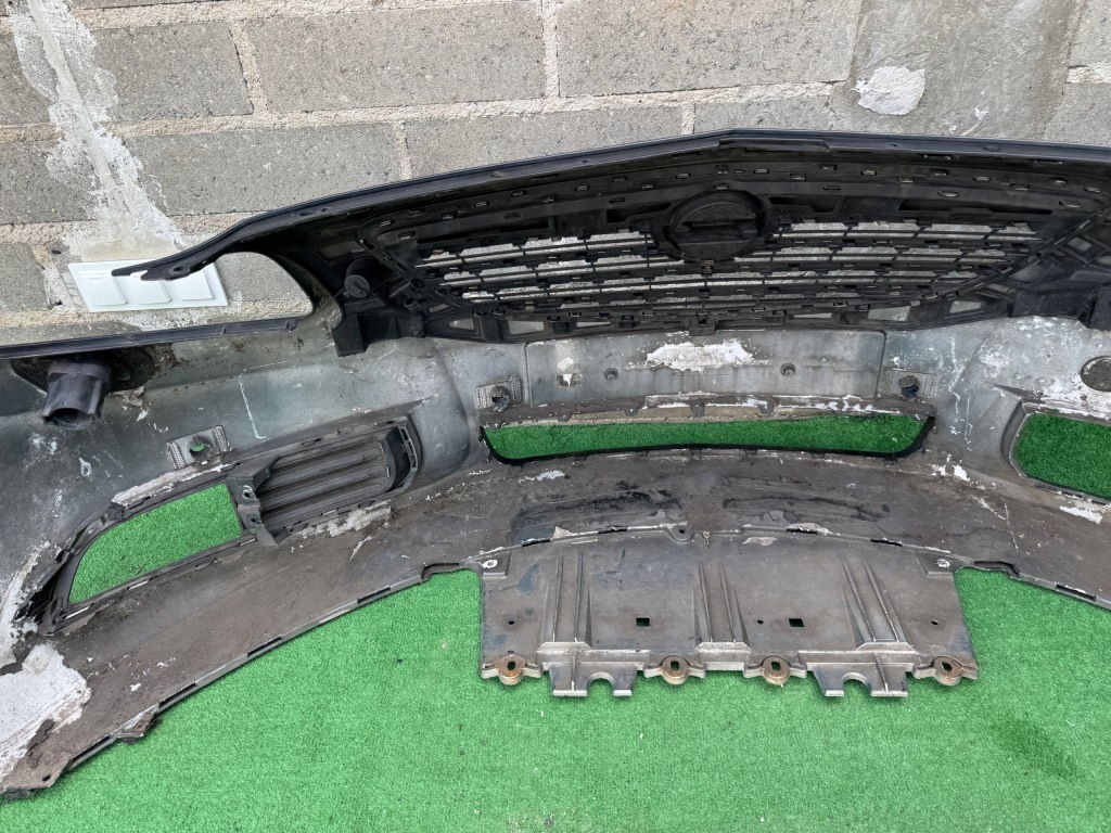 Opel insignia a 08-13 решётка радиатора бампер передний европа  оригинал Оригинал