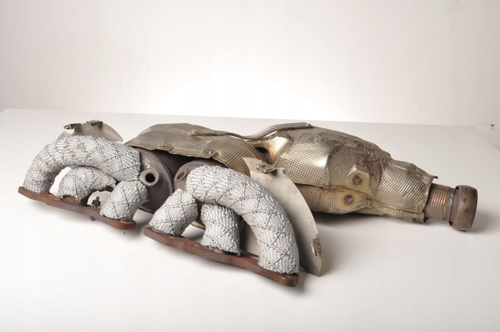 Aston martin vanquish каталізатор 1r1e-5g236-ac правий Доставка