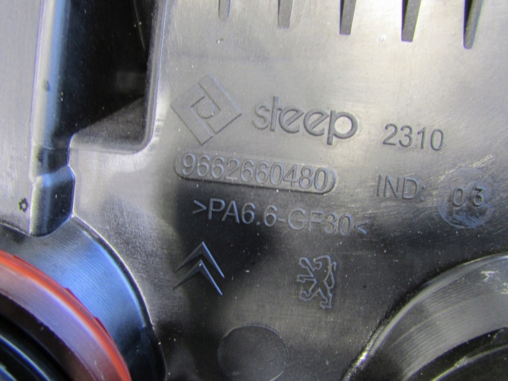 Кришка клапанів вентиляція картера peugeot 4007 citroen c-crosser 2.2 hdi Недорого
