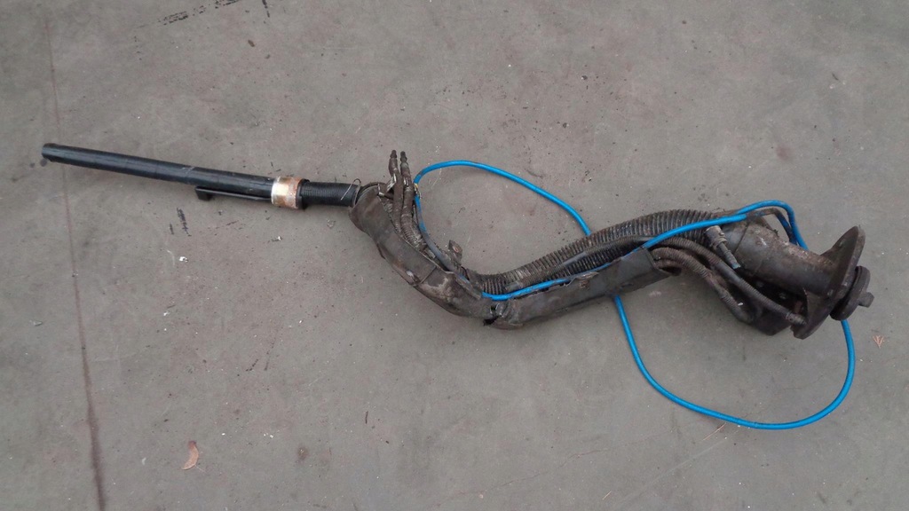 фото №1, Труба заливной топлива alfa romeo gt 2003-2010r. бензин