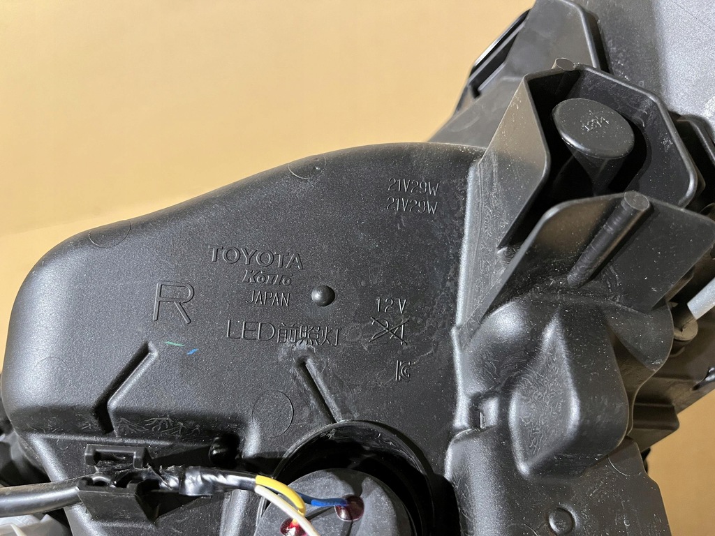 фото №8, Lexus nx300h лампа правий перед full led