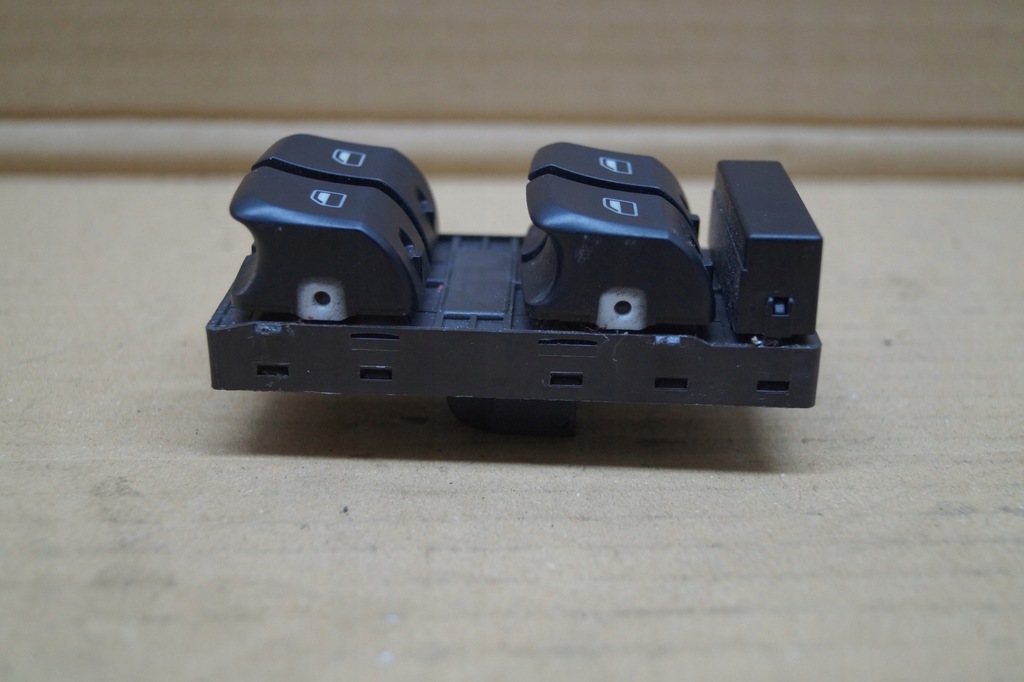 фото №6, Перемикач вікон audi a5 8t cabrio 8f0959851a