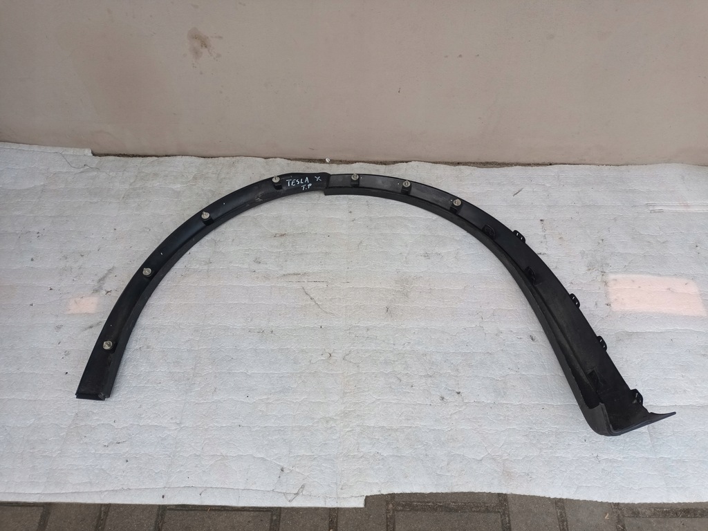 фото №8, Молдинг задняя правая tesla x задняя правый org