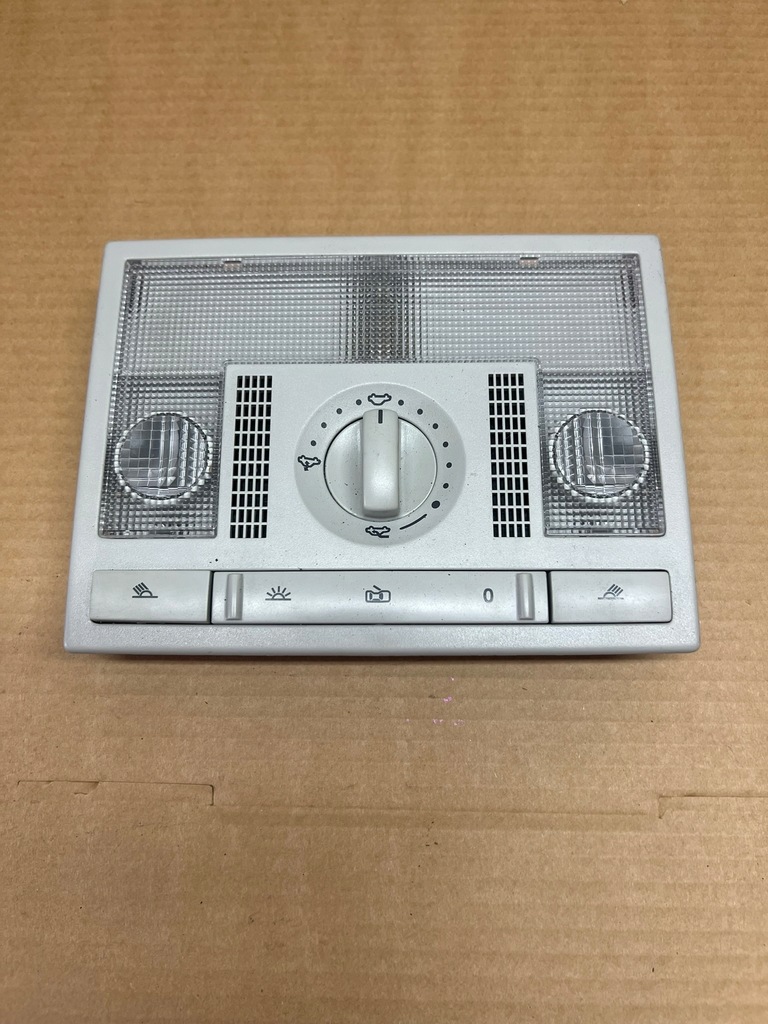 фото №1, Polo iv 9n лампа стельовий освітлення салону 6q0947105ey20 ładna