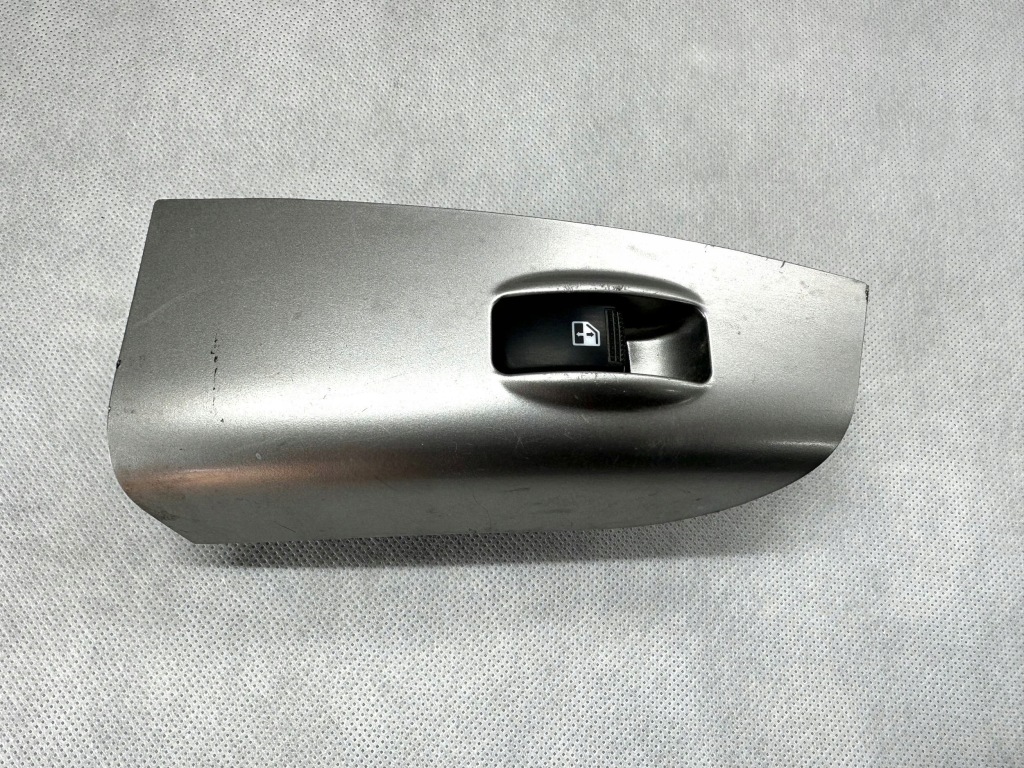 фото №1, Kia sportage ii панель вікон лівий задня 483520-1110