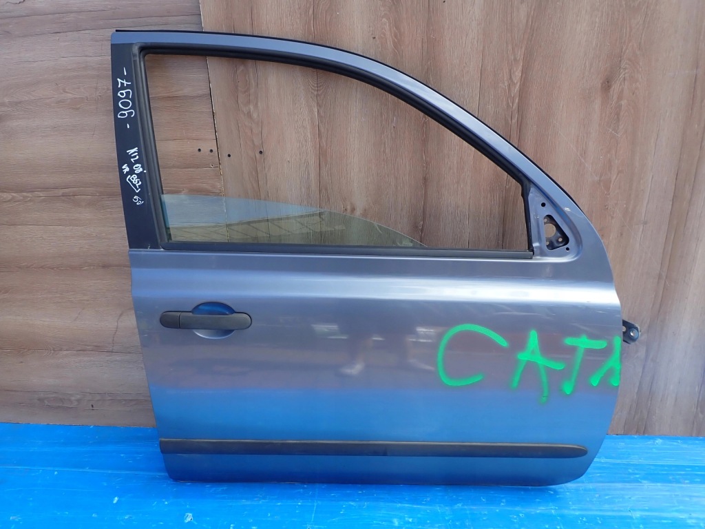 фото №1, Nissan micra k12 03-10 5d дверь передние правое b52