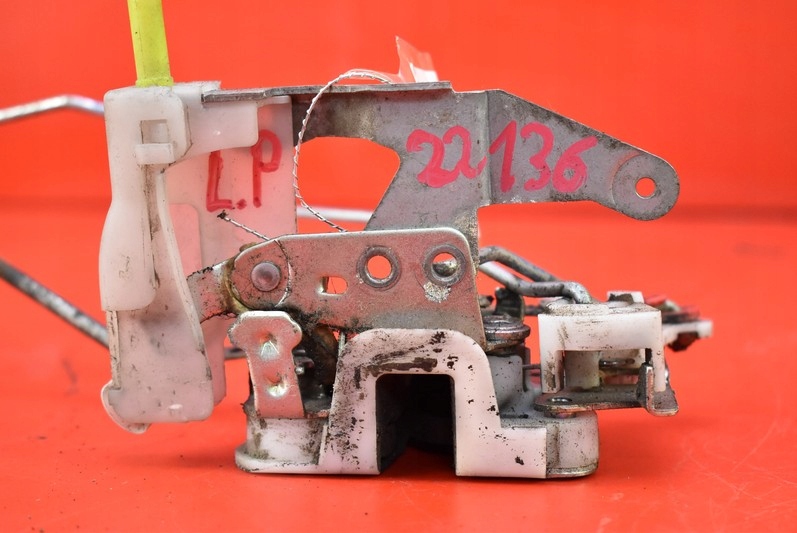 фото №4, Замок дверь левый перед передний eu peugeot 107 06r