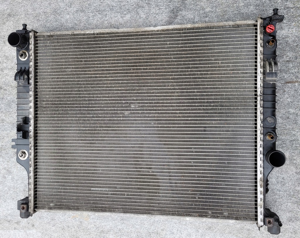 фото №1, Радіатор wody рідина охолоджуючий mercedes w164 3.0 v6 cdi r-klassa w251 оригінальний номер