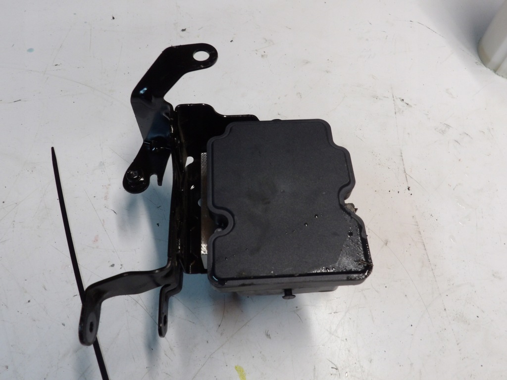 фото №1, Насос abs 476603851r renault master 4 iv