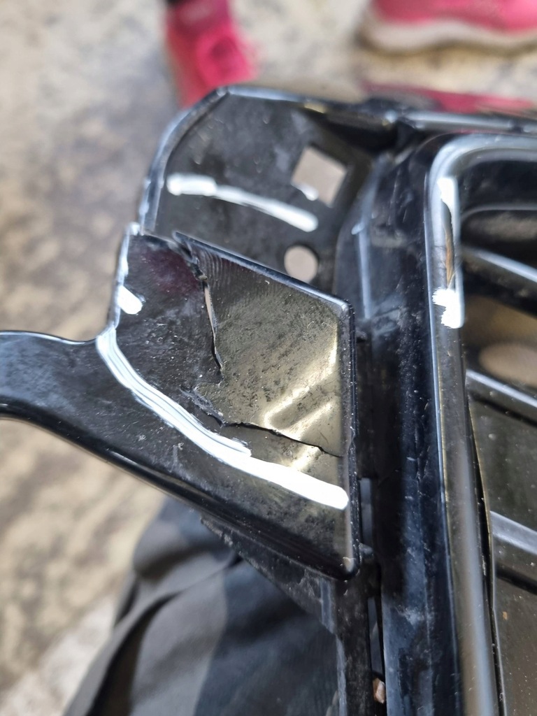 фото №7, Audi a4 s4 b9 решётка радиатора решётка радиатора радиатора 8w0