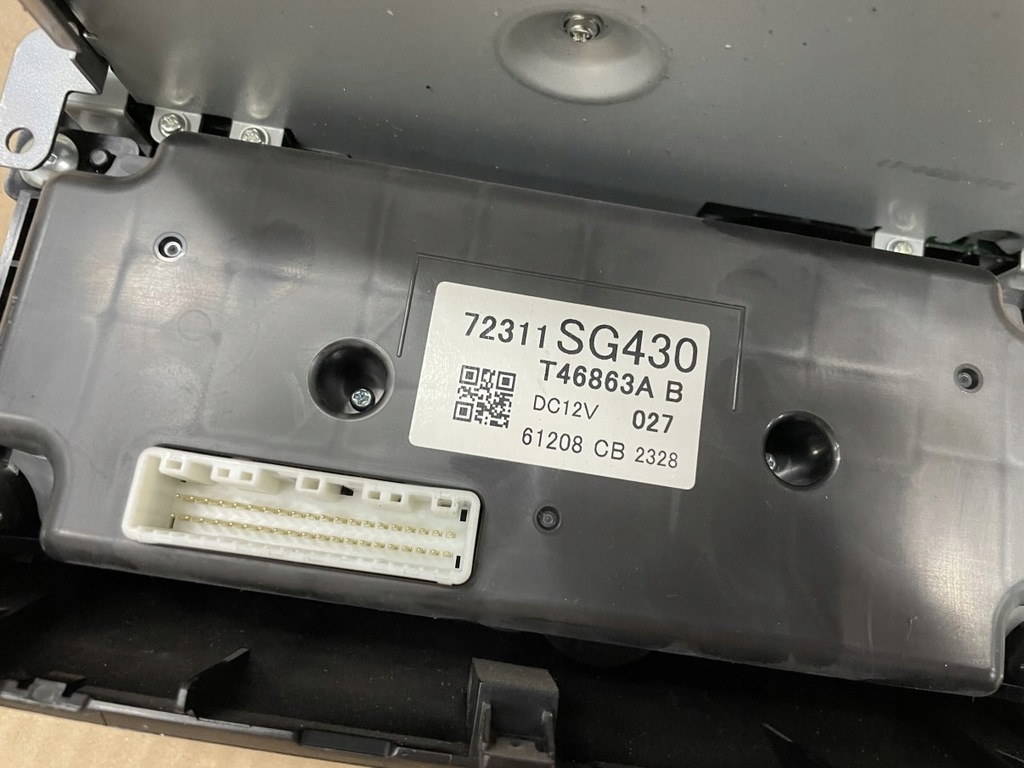 фото №11, Радио cd clarion 86201sg450 pf-3733 subaru forester 4 iv sj 12-18r