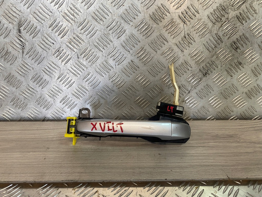 фото №1, Subaru xv i 12-17 ручка наружная дверь передняя левый перед