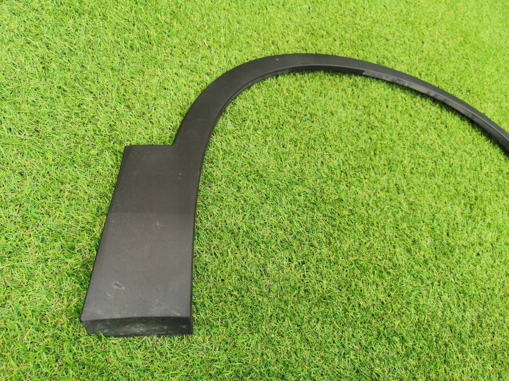 фото №2, Volvo xc40 ii накладка крыла r design правая