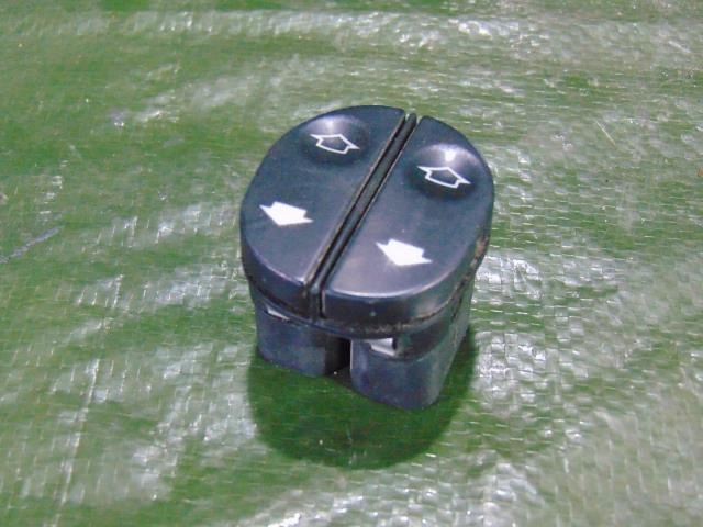 фото №1, Панель кнопки вікон ford transit connect