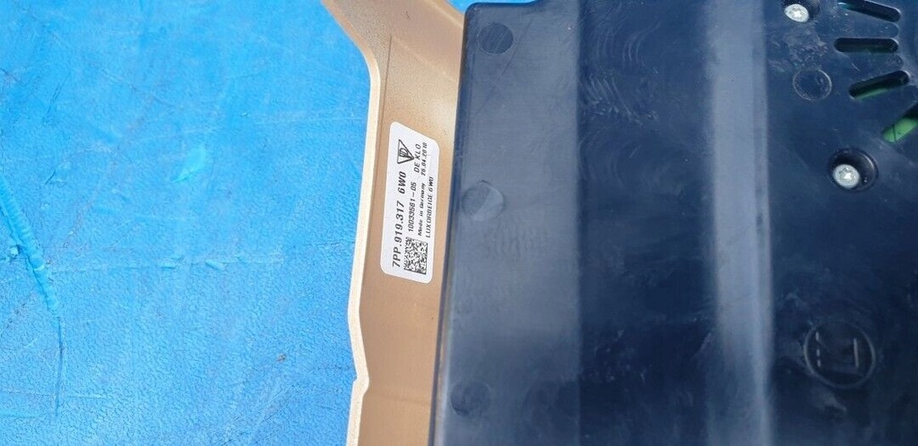 фото №9, Лампа стельовий панель porsche cayenne 7p5 958