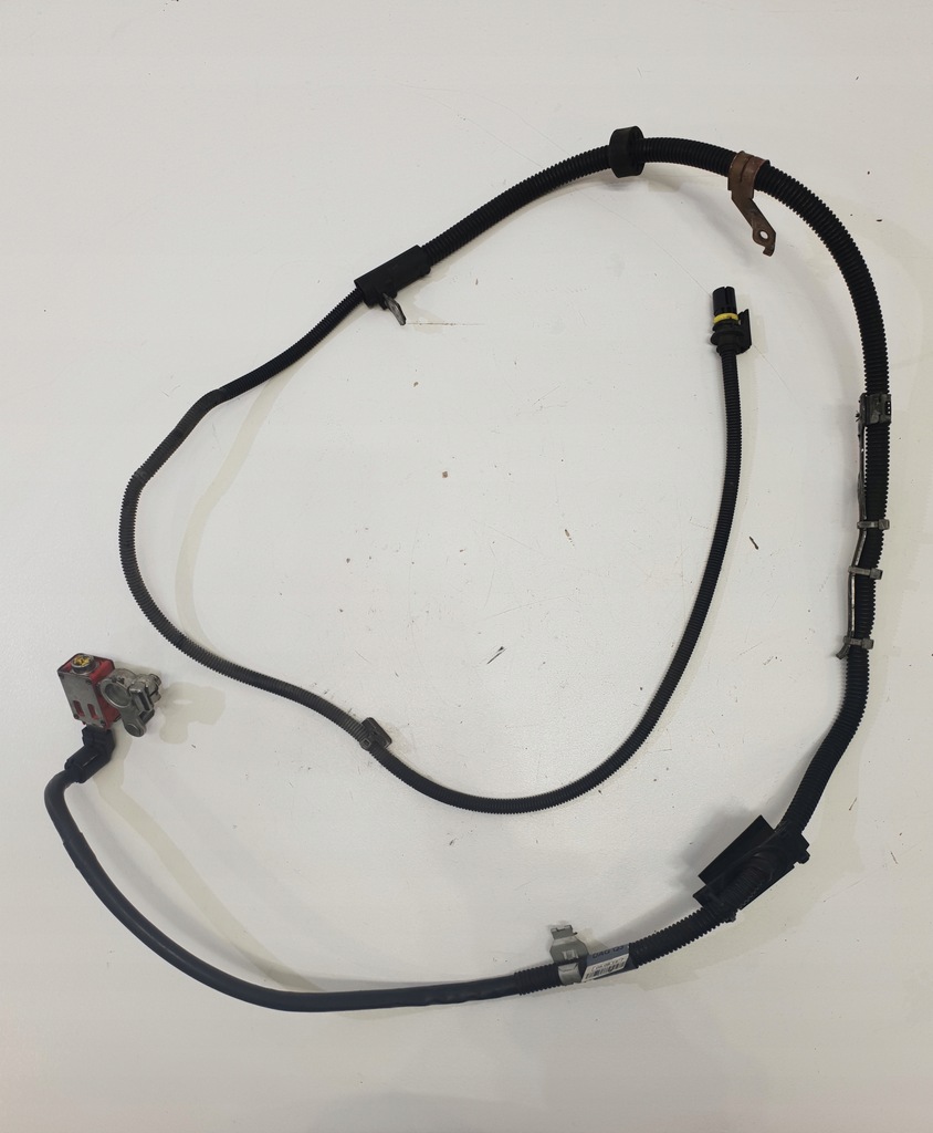 фото №1, Mercedes w212 клема плюсова a2124409752