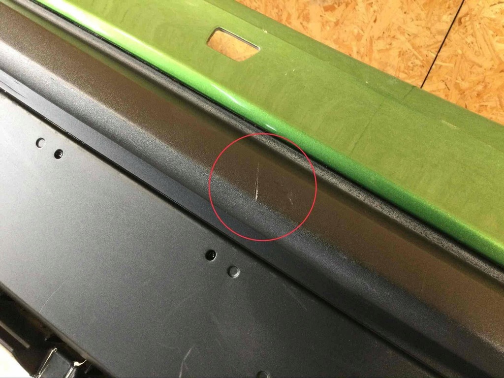 фото №12, Бампер задняя задний porsche taycan 9j1807984a 9j1807983t 9j1807421