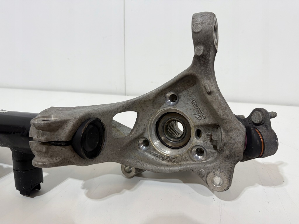 Vw golf viii audi a3 поворотный кулак правый  перед 5wa407258a амортизатор ступица Киев