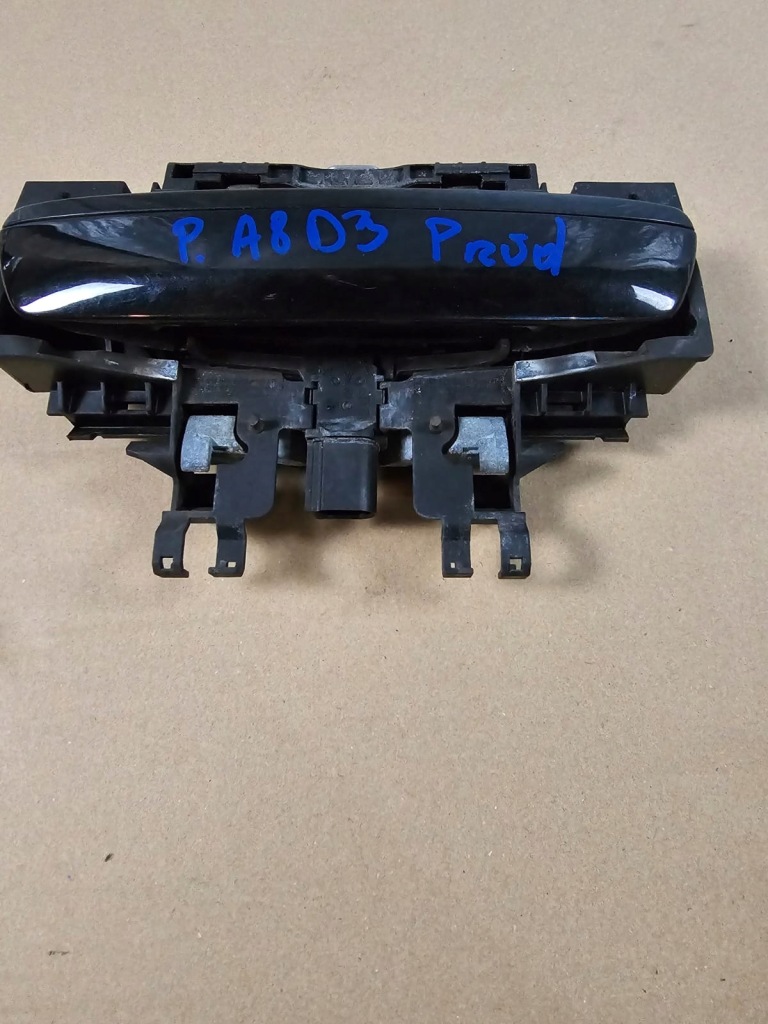 фото №3, Ручка наружная дверь правый перед audi a8 s8 d3