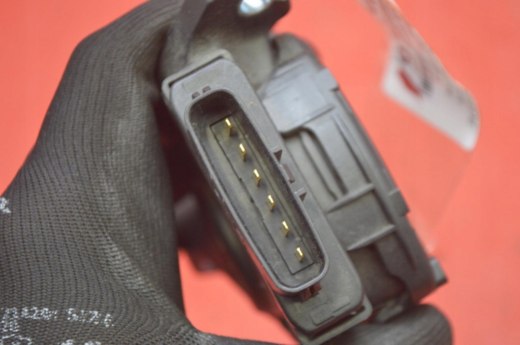 фото №5, Потенциометр педаль газа eu 49400-68k40 6pv009074 suzuki alto vii 1.0 68 km