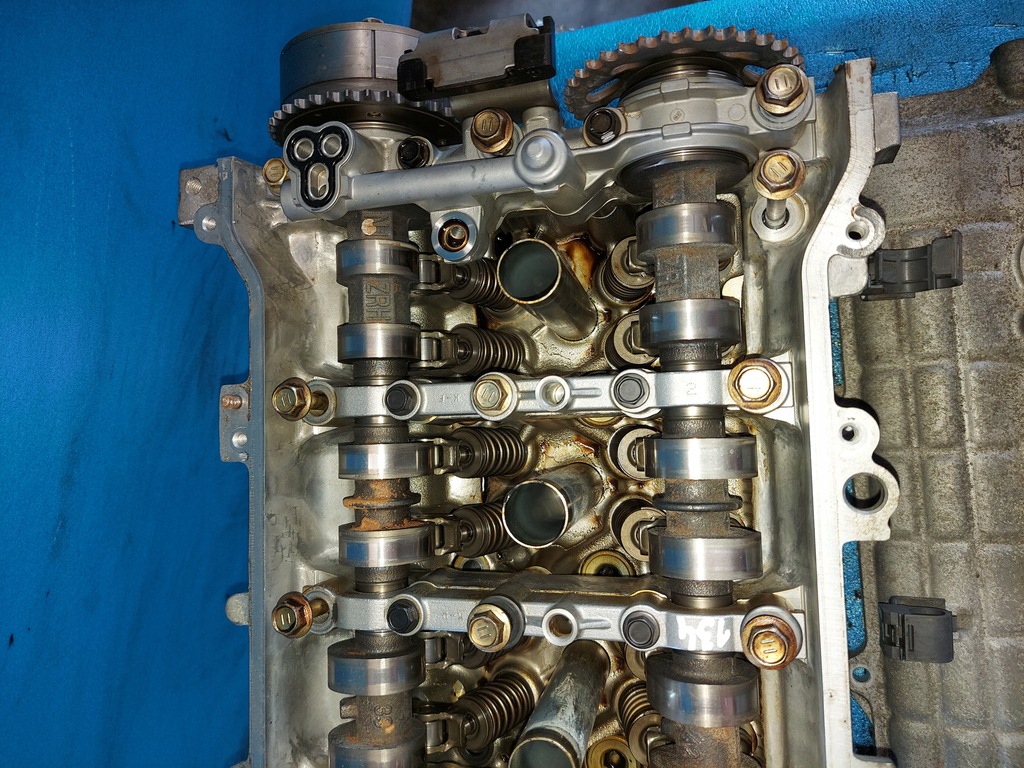 фото №4, Головка prius 2010 r 1.8 b 2zr