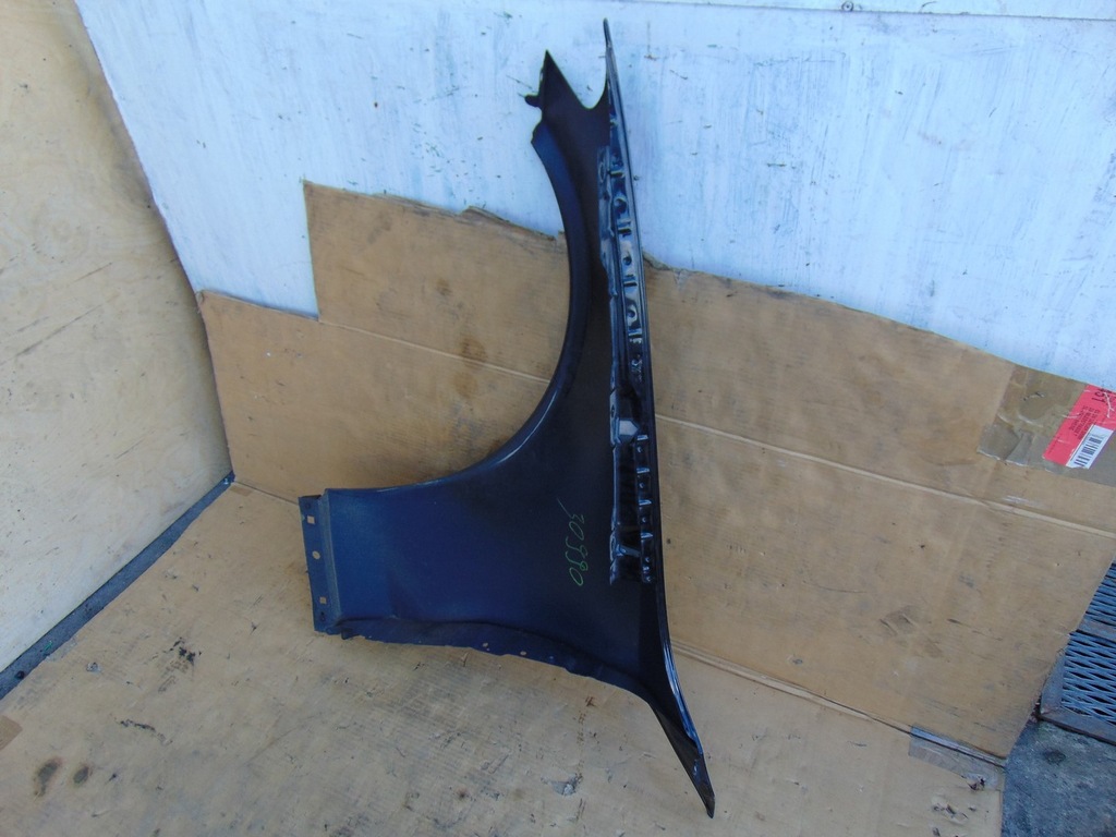 фото №12, Крыло правый перед mercedes w205 a2058810201