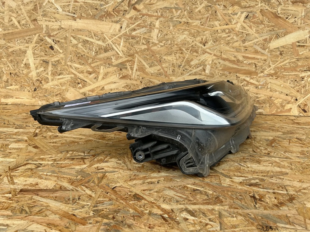 фото №10, Toyota corolla e210 e21 2020 лампы передние