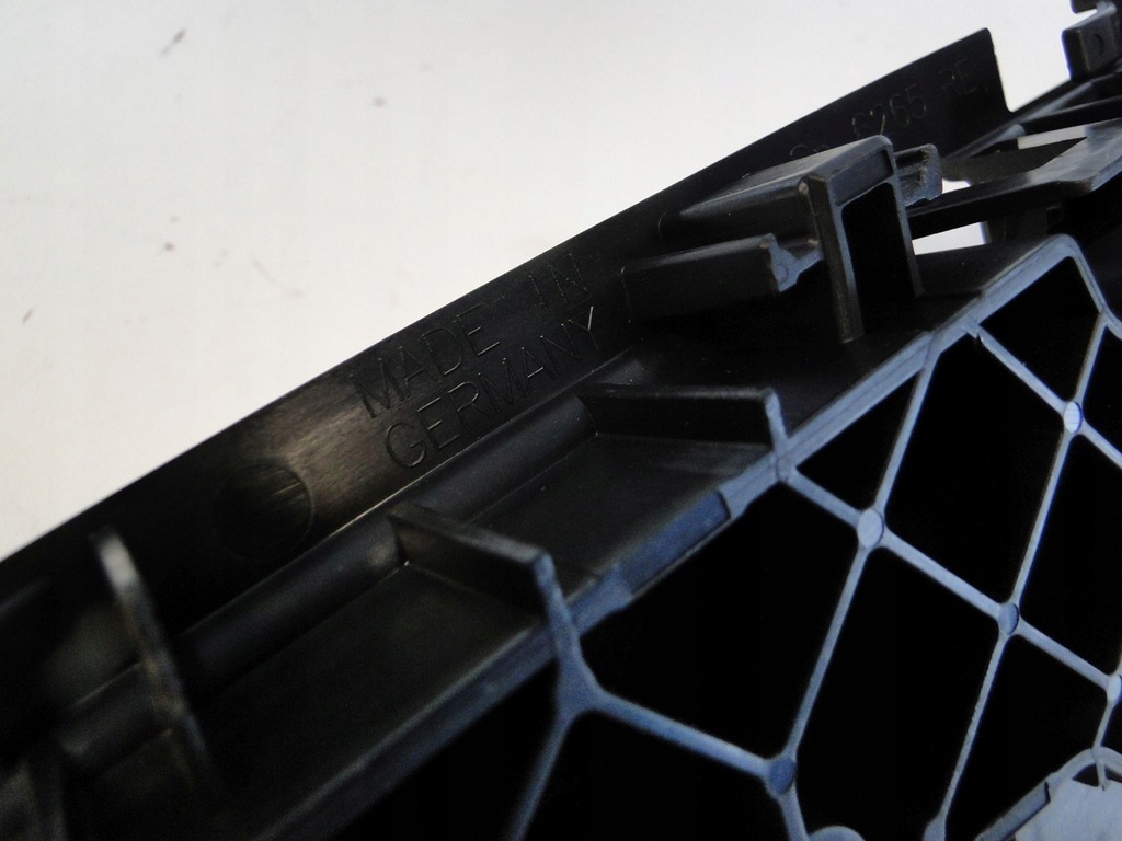 фото №6, Mercedes glk x204 204 кронштейн решітка праве pas