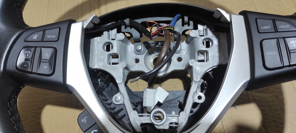 фото №10, Suzuki vitara iii ly воздуховод кожа мультифункция 2015 rok