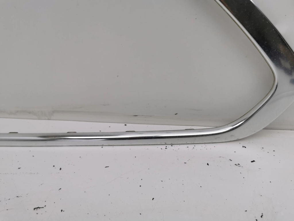 Bmw 5 f10 f11 2013 молдинг стекло боковой 7248805 в Украине