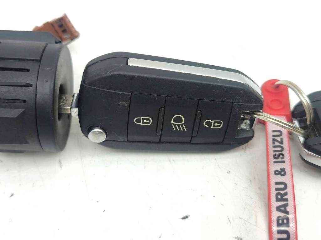 фото №6, Peugeot 308 2017 замок зажигания