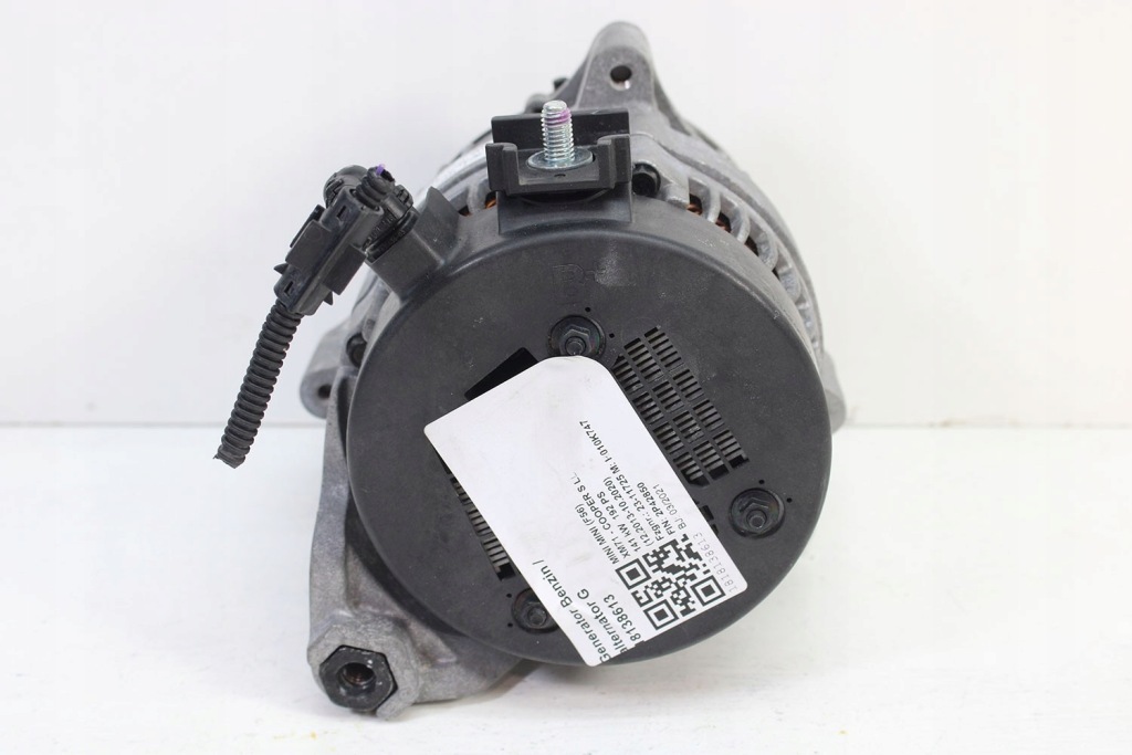 Bmw mini генератор 180a 8680374 двигатель бензиновый 14v denso f48 f45 f46 min с Разборки