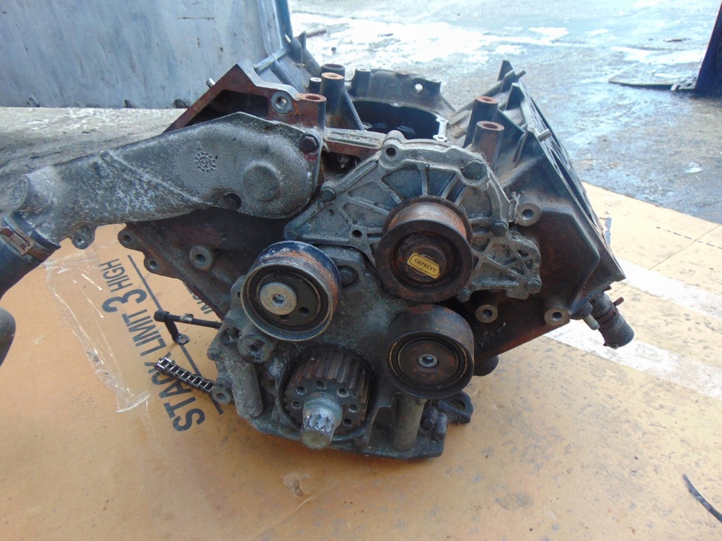 фото №10, Блок двигателя wał поршни audi a4 b6 2.5 tdi bfc