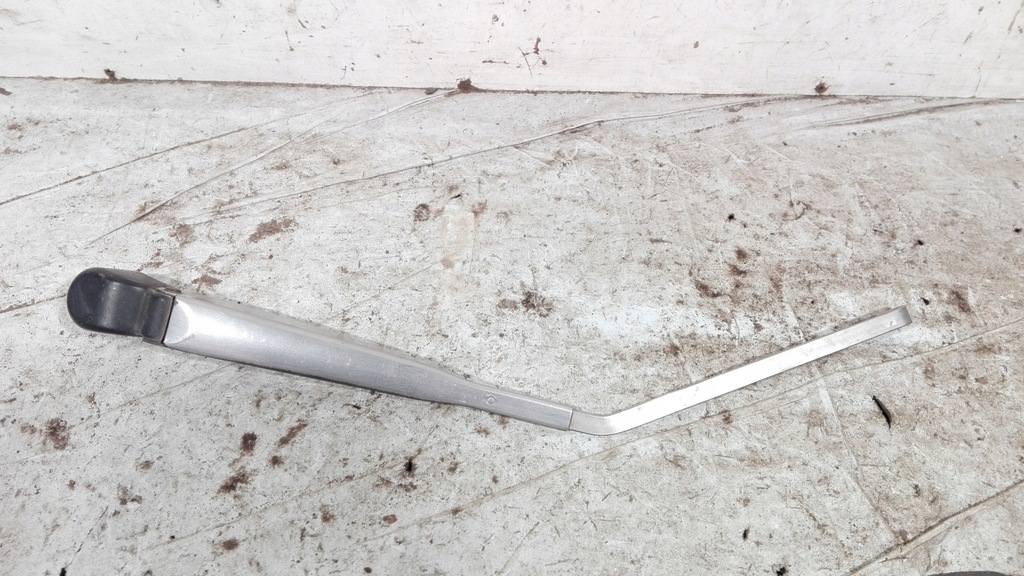 фото №1, Важіль двірники задня nissan sunny n13