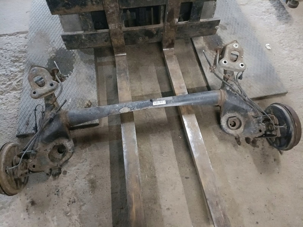 фото №1, Балка подвеска задняя fiat grande punto