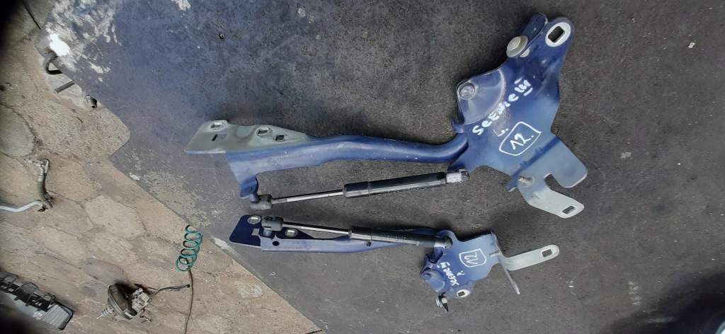 фото №2, Петля петли капот правый левый renault scenic iii 654010004r 654000004r