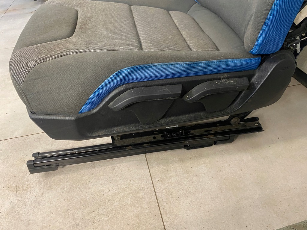 фото №4, Bmw i3 сиденье водителя