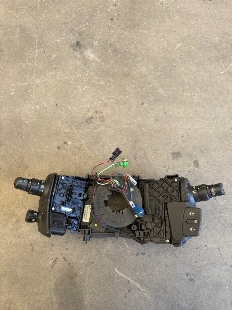 фото №1, Перемикач комбінований перемикач підрульовий renault scenic ii 8200127728