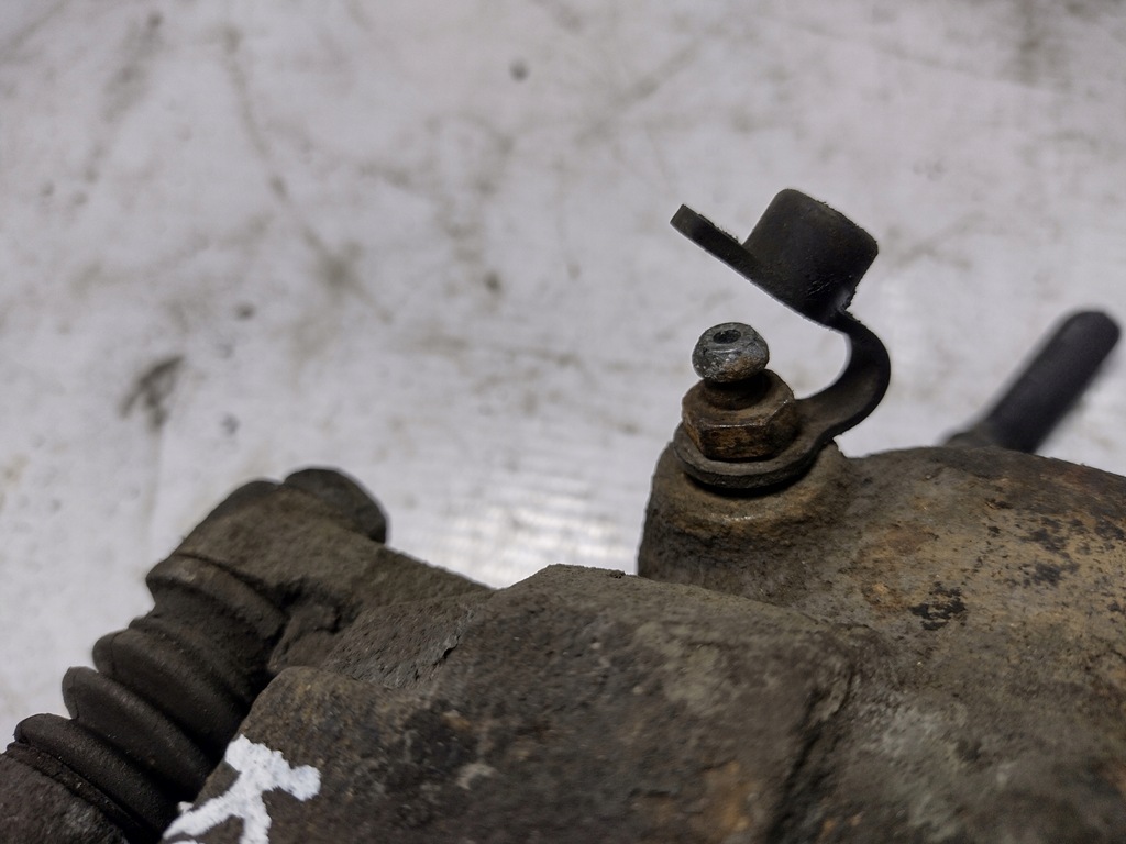 фото №5, Супорт гальмівний скоба правий перед chevrolet lacetti 1,4 16v