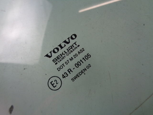 фото №3, Стекло дверь правый задняя volvo xc70 2002 rok