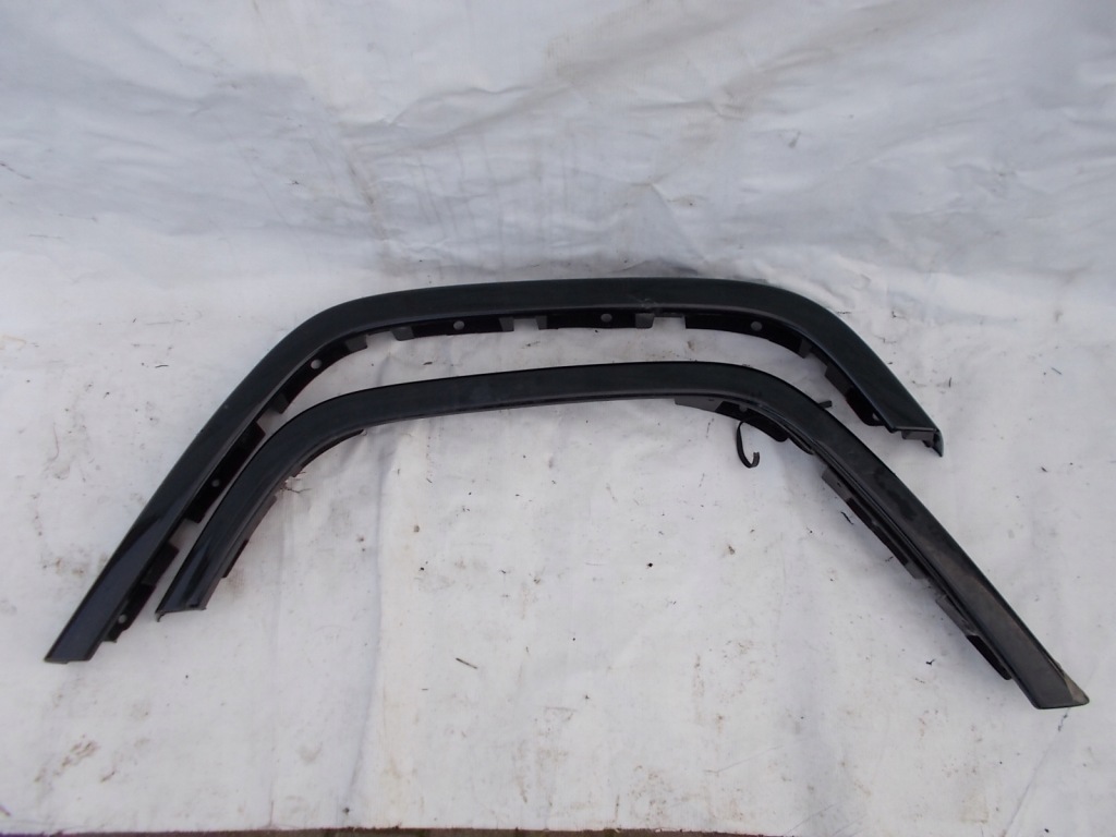 фото №1, Mercedes g w463 молдинг крила права задня