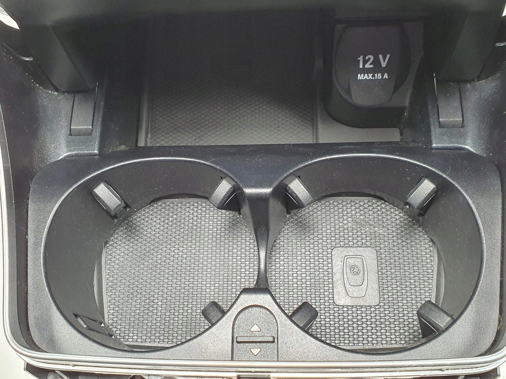 фото №7, Бардачок na кружки dekor mercedes w205 a2056804510