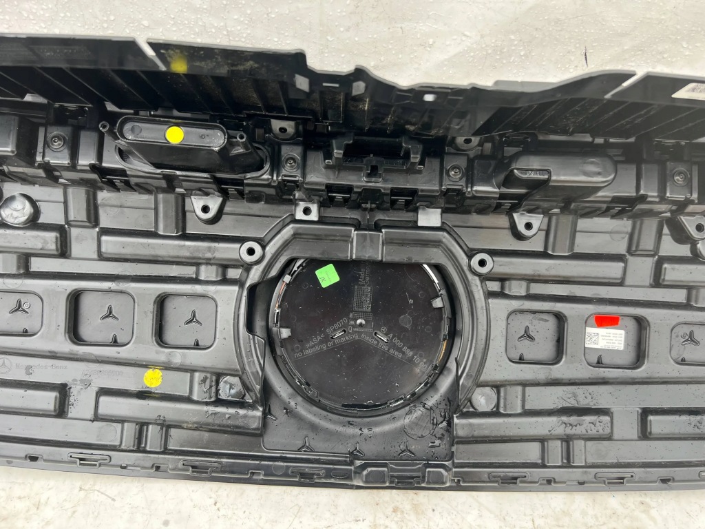 фото №12, Решётка радиатора решётка радиатора mercedes eqa 2021 a243 w243 бампер