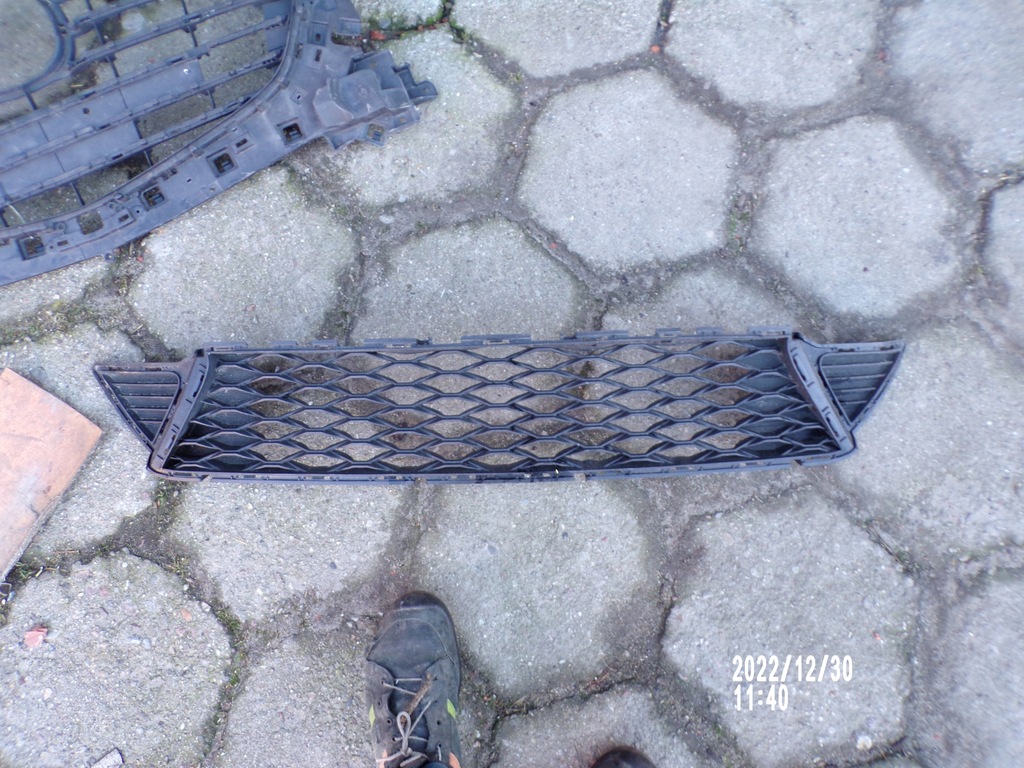 фото №1, Решётка бампера kia ceed gt