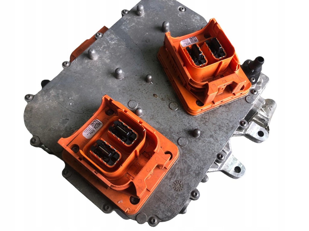 фото №1, Bmw i3 i01 модуль зарядки аккумулятора 8646765