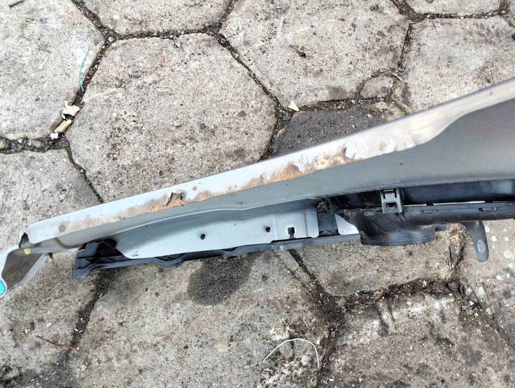 Крыло  правый  перед range rover sport l320 Недорого