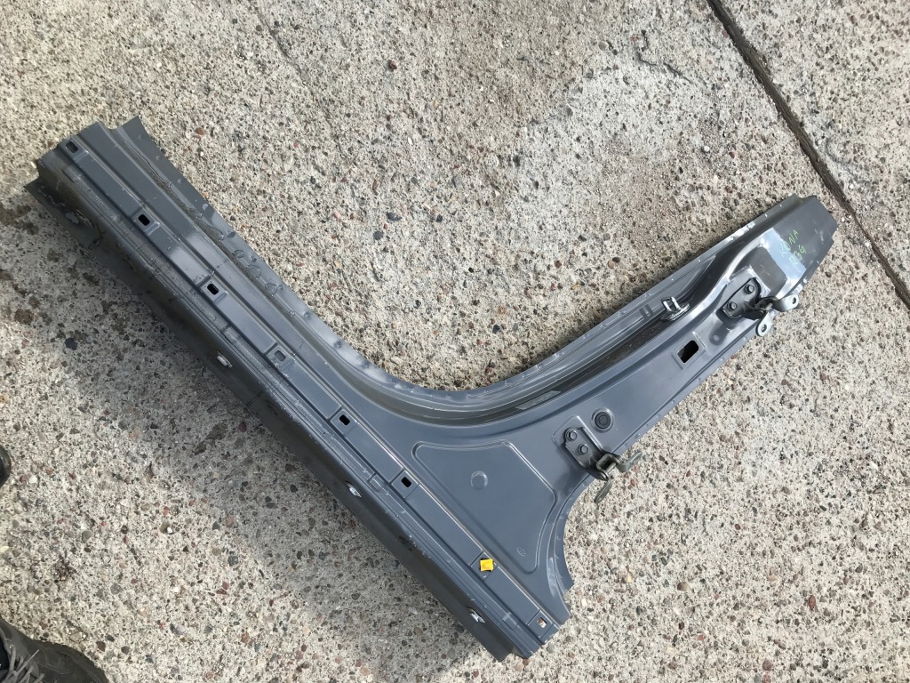 фото №1, Hyundai kona порог подножка блок двигателя средний b левый цвет r3g 18-23