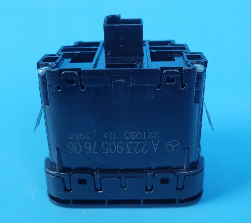 фото №6, Mercedes w206 22r панель перемикач гальма стояночного a2239057606